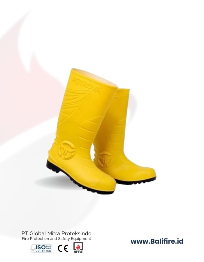 Safety Boot Pemadam Petrova PT Global Mitra Proteksindo Bali
